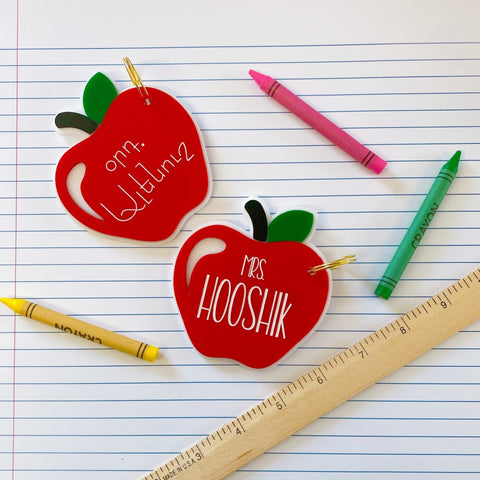 PERSONALIZED KEY CHAINS & TAGS